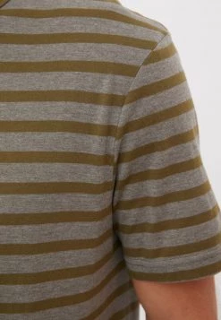 Finn Flare Poloshirt - Dark Green | Herren 15 Finn Flare Poloshirt - Dark Green | Herren -Finn Flare Verkaufsladen 08055aed97554fdbbae5047a75190921