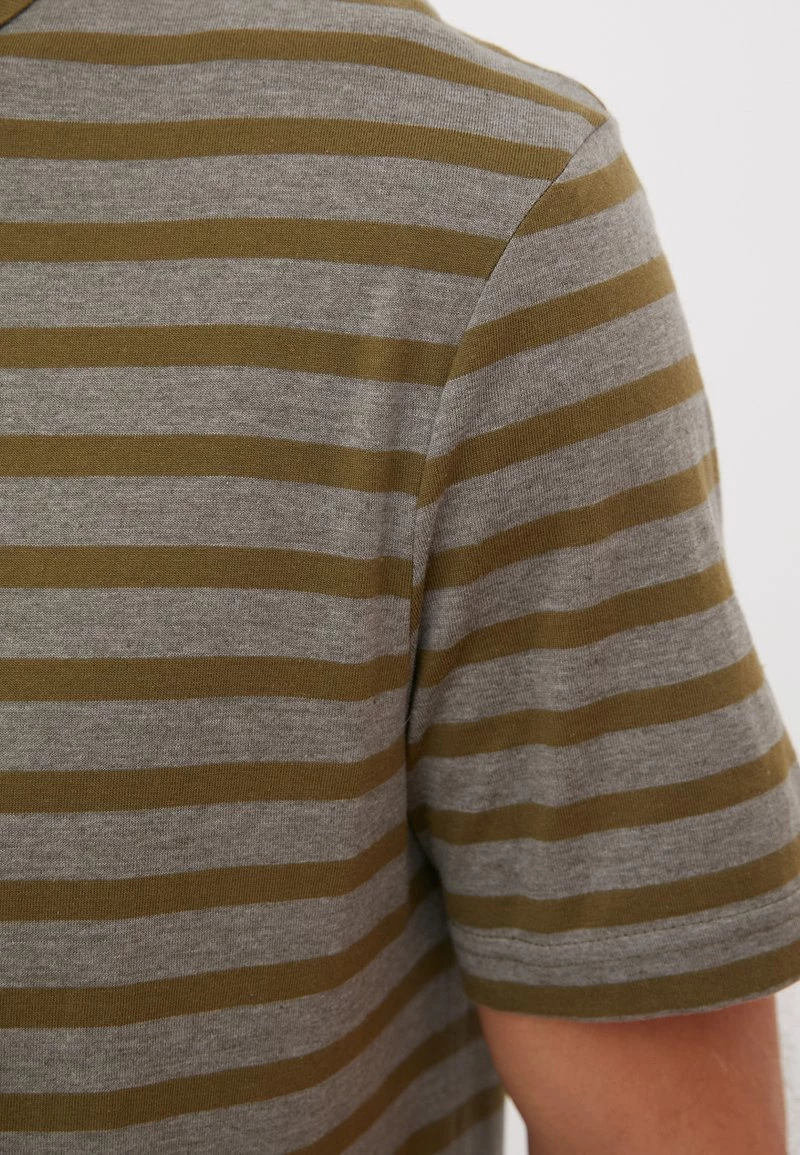 Finn Flare Poloshirt - Dark Green | Herren 9 Finn Flare Poloshirt - Dark Green | Herren – Bild 7