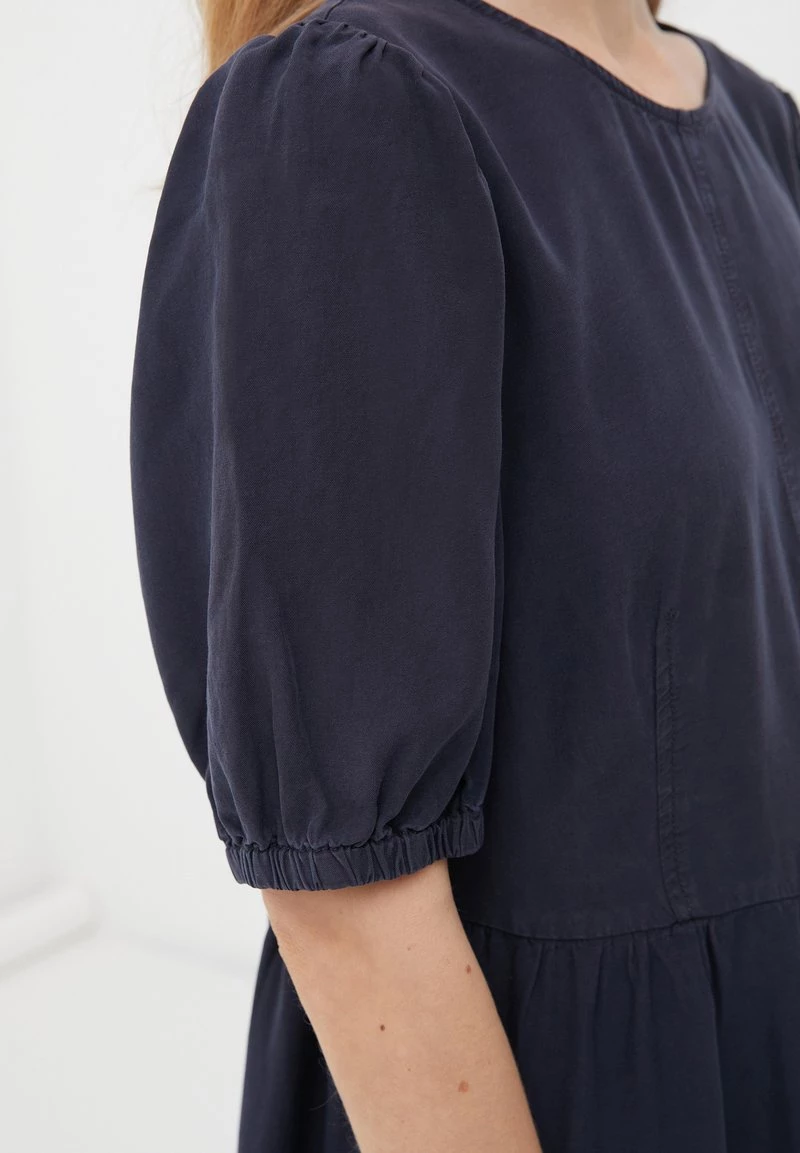 Finn Flare Maxikleid - Dark Blue | Damen 6 Finn Flare Maxikleid - Dark Blue | Damen – Bild 4