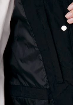 Finn Flare Damen Wintermantel - Black 13 Finn Flare Damen Wintermantel - Black -Finn Flare Verkaufsladen 2290fcb3ec2f42edb04c10917a79b3a3