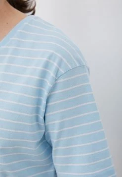 Finn Flare Damen T-Shirt Print - Light Blue 8 Finn Flare Damen T-Shirt Print - Light Blue -Finn Flare Verkaufsladen 2975f0965912457c9fb761317fda11e1