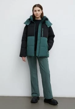 Finn Flare Damen Winterjacke - Dark Green 15 Finn Flare Damen Winterjacke - Dark Green -Finn Flare Verkaufsladen 2fc1169a7e7d4e82b949b3a92af0f039