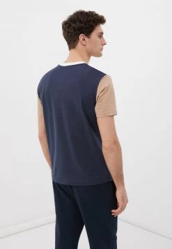 Finn Flare Herren KURZARM - T-Shirt Print - Beige -Finn Flare Verkaufsladen 4cb03f80dad84231863e905da9061297