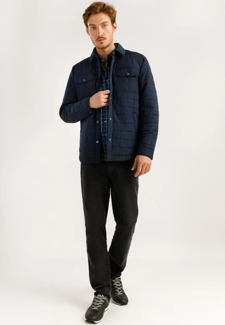 Finn Flare Herren MIT AUFGESETZTEN TASCHEN - Übergangsjacke - Cosmic Blue 4 Finn Flare Herren MIT AUFGESETZTEN TASCHEN - Übergangsjacke - Cosmic Blue – Bild 2