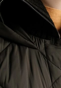 Finn Flare Damen MIT FEMININEM - Wintermantel - Black 12 Finn Flare Damen MIT FEMININEM - Wintermantel - Black -Finn Flare Verkaufsladen 60a7f8ed607f466790b22499443da85a