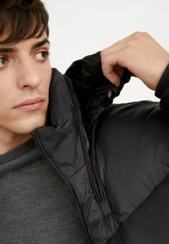 Finn Flare Herren Daunenmantel - Black 16 Finn Flare Herren Daunenmantel - Black -Finn Flare Verkaufsladen 645e36fb5dc54e2ea3e1f74f6f352a5e