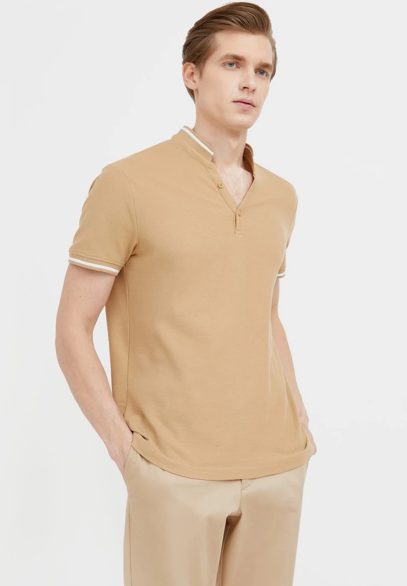 Finn Flare T-Shirt Basic - Beige | Herren 8 Finn Flare T-Shirt Basic - Beige | Herren – Bild 6