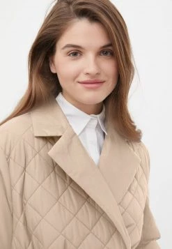 Finn Flare Damen Wintermantel - Beige 11 Finn Flare Damen Wintermantel - Beige -Finn Flare Verkaufsladen 6d88a7ed54654566a0081e53fd3b371b