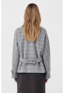 Finn Flare Damen Blazer - Light Grey -Finn Flare Verkaufsladen 71d1f12e01ed45fd9d5c57b92f3dead8