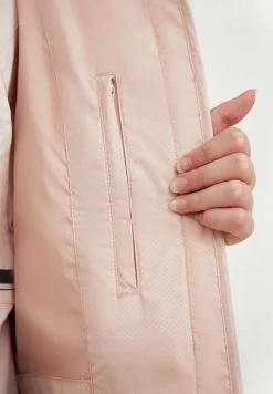 Finn Flare Damen Winterjacke - Beige -Finn Flare Verkaufsladen 7333d96dd77a43fab05bc2b7cd5af3ee