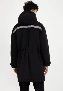 Finn Flare Herren Wintermantel - Black 11 Finn Flare Herren Wintermantel - Black -Finn Flare Verkaufsladen 795340ba35f0479bb16d5cf83d9fa669