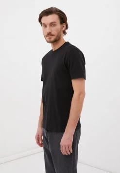 Finn Flare Herren T-Shirt Basic - Black -Finn Flare Verkaufsladen 7bea490348ec4aabaf834ba07cf7116e