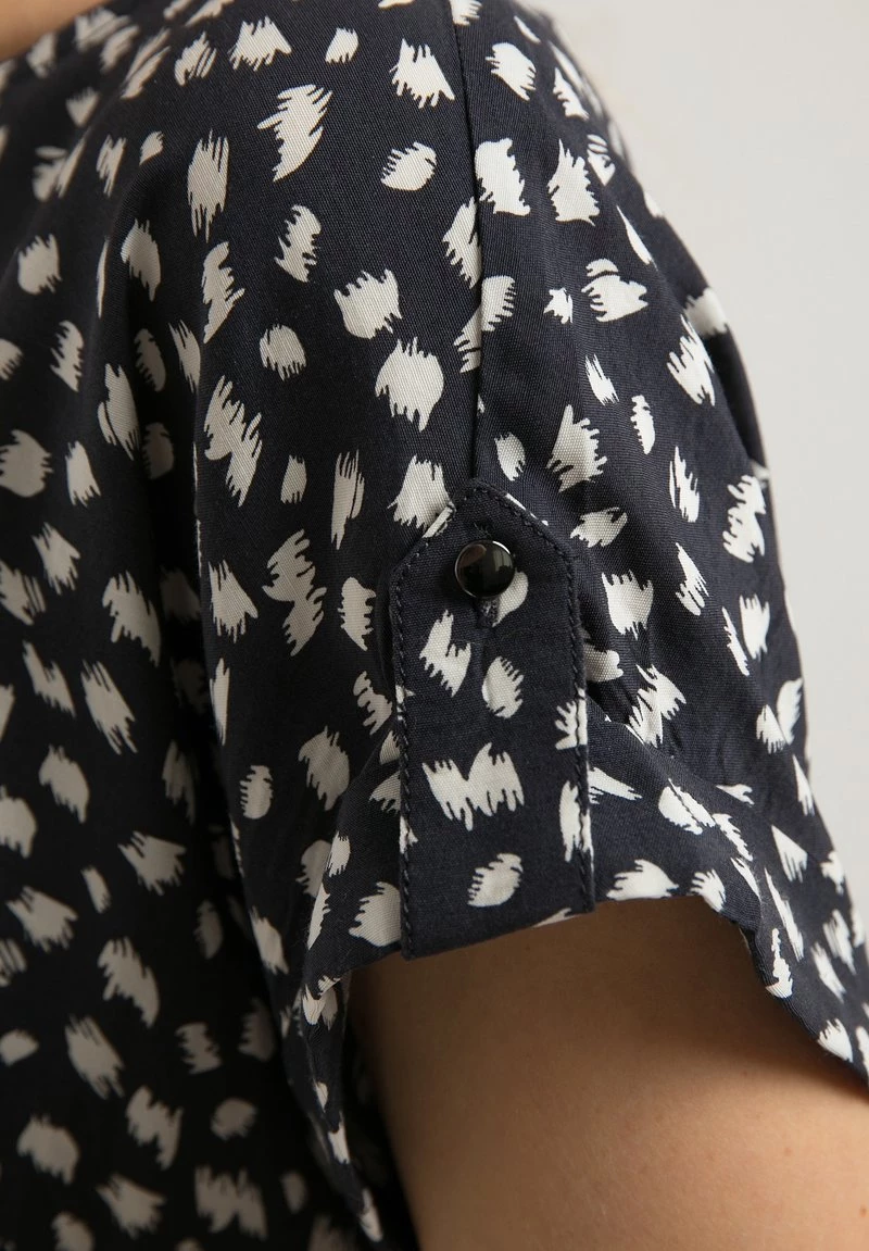 Finn Flare Damen MIT ALLOVERDRUCK - Bluse - Cosmic Blue 8 Finn Flare Damen MIT ALLOVERDRUCK - Bluse - Cosmic Blue – Bild 6