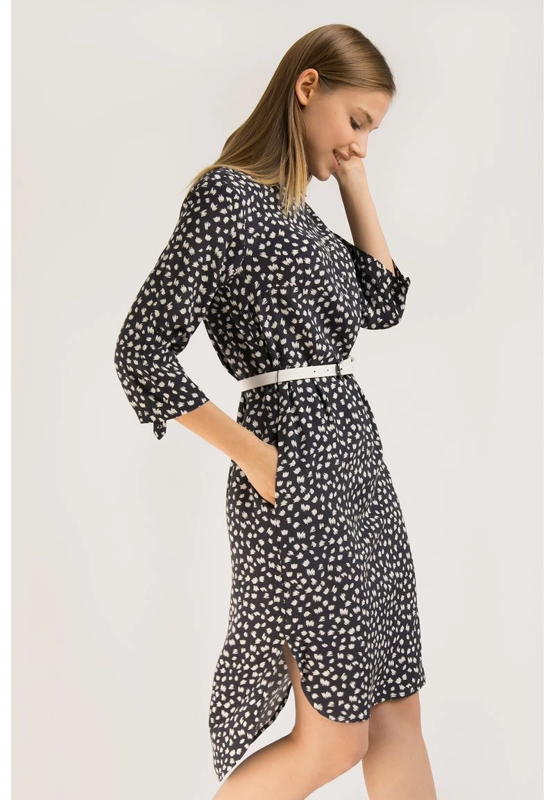 Finn Flare Damen Blusenkleid - Cosmic Blue 6 Finn Flare Damen Blusenkleid - Cosmic Blue – Bild 4