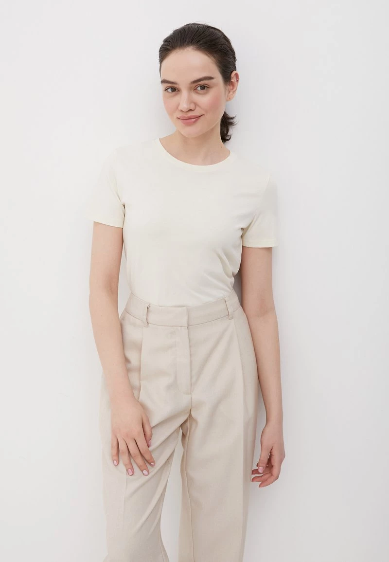 Finn Flare T-Shirt Basic - Beige | Damen 4 Finn Flare T-Shirt Basic - Beige | Damen – Bild 2