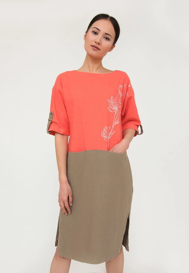 Finn Flare Damen ZWEIFARBIGEM DESIGN - Freizeitkleid - Coral 3 Finn Flare Damen ZWEIFARBIGEM DESIGN - Freizeitkleid - Coral