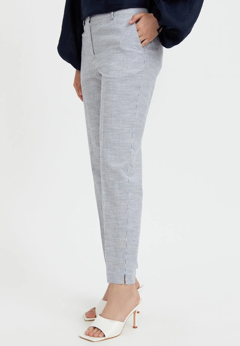 Finn Flare Damen Chino - White 6 Finn Flare Damen Chino - White – Bild 4