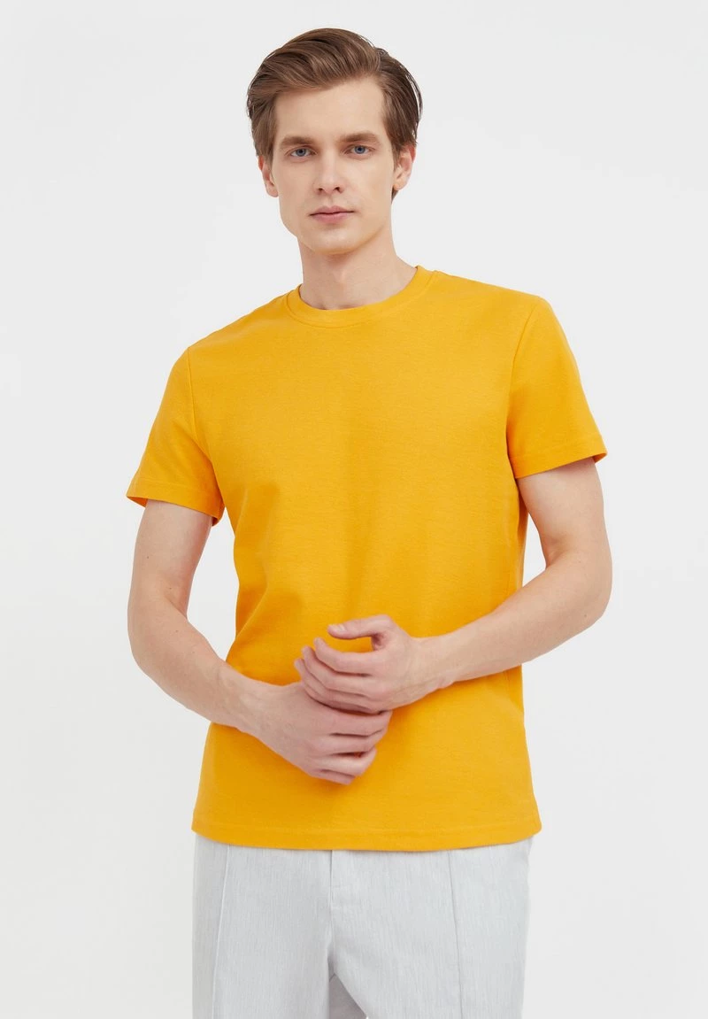 Finn Flare Herren T-Shirt Basic - Yellow 3 Finn Flare Herren T-Shirt Basic - Yellow