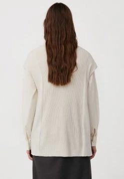 Damen FINN FLARE ROLLKRAGEN - T-Shirt Basic - Beige 11 Damen FINN FLARE ROLLKRAGEN - T-Shirt Basic - Beige -Finn Flare Verkaufsladen a11160b440214ad69228e05692a00c18