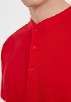 Finn Flare Herren T-Shirt Basic - Red 14 Finn Flare Herren T-Shirt Basic - Red -Finn Flare Verkaufsladen a784dda0190e404abb097ad9b38a0348