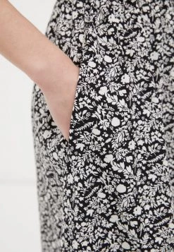 Finn Flare Damen Freizeitkleid - Black -Finn Flare Verkaufsladen ab308c22f9774c569bd2d7141dc1b02c