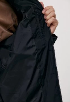 Finn Flare Herren Bomberjacke - Black -Finn Flare Verkaufsladen b187ed1f3d364fd1b3822dbfd2696b05