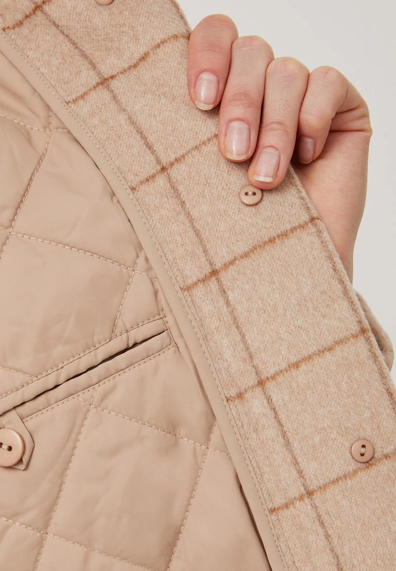 Finn Flare Kurzmantel - Beige | Damen 7 Finn Flare Kurzmantel - Beige | Damen – Bild 5