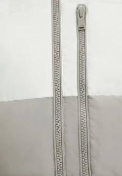 Finn Flare Damen Wintermantel - Light Brown 15 Finn Flare Damen Wintermantel - Light Brown -Finn Flare Verkaufsladen be460ac16a5044f7a257b539dfc8da39