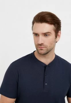 Finn Flare Herren T-Shirt Basic - Dark Blue 13 Finn Flare Herren T-Shirt Basic - Dark Blue -Finn Flare Verkaufsladen c0f710fa1b6f45859362459ee1aa6ae9