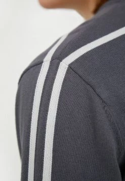 Finn Flare Herren Strickpullover - Dark Grey 14 Finn Flare Herren Strickpullover - Dark Grey -Finn Flare Verkaufsladen c88dbddff9e14e97bf61e390962f9c43