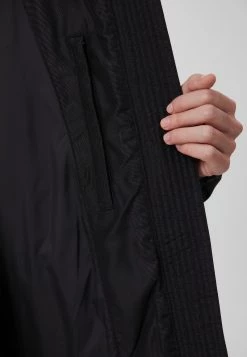 Finn Flare KURZE - Outdoorjacke - Black | Damen -Finn Flare Verkaufsladen d8996140f3b84e5e80028125565b1b78