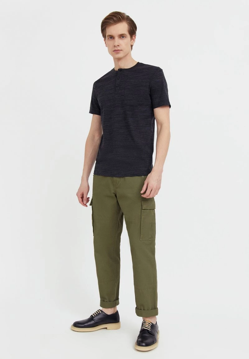 Finn Flare Herren T-Shirt Basic - Black 4 Finn Flare Herren T-Shirt Basic - Black – Bild 2