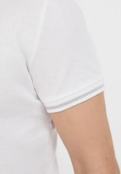Finn Flare Herren T-Shirt Basic - White 12 Finn Flare Herren T-Shirt Basic - White -Finn Flare Verkaufsladen edcb995e13b44dfa82adf5ab0e284820