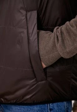 Finn Flare Herren Weste - Dark Brown 13 Finn Flare Herren Weste - Dark Brown -Finn Flare Verkaufsladen fb682882eaa14c8b8ed12440b690bf10